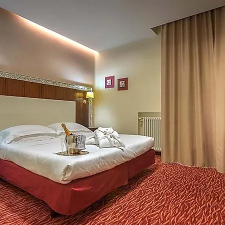 Hotel Maggiore 3*