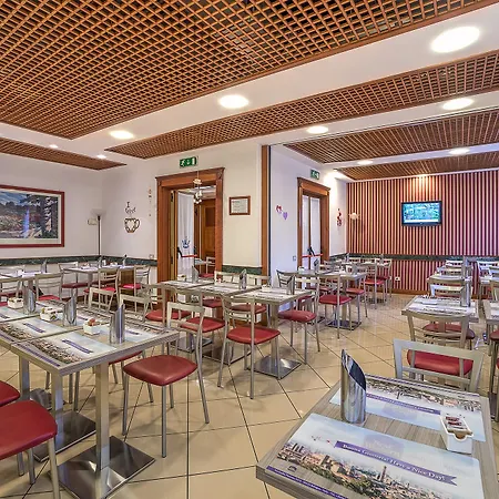 Hotel Maggiore 3*